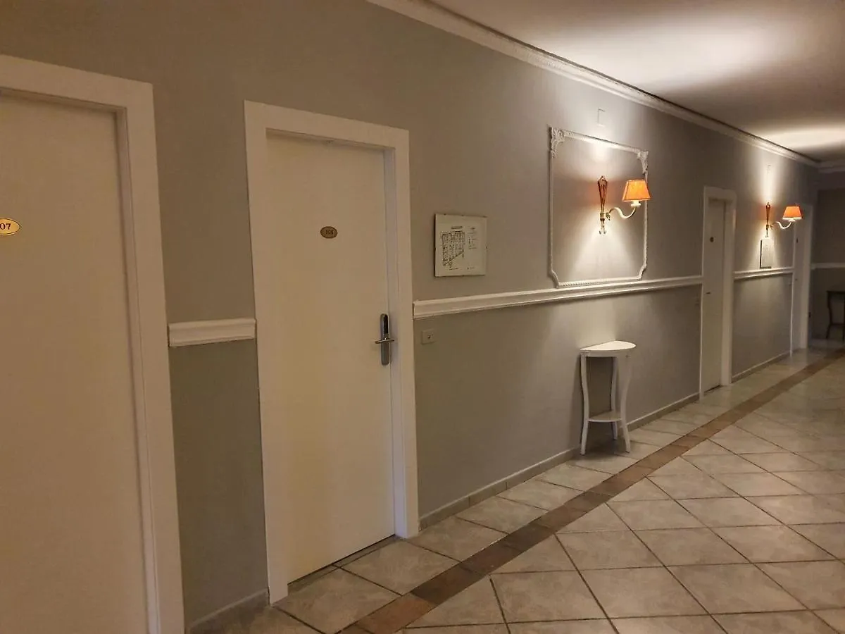 Hotel Caribe Casalnuovo Di Napoli 3*,  Italy